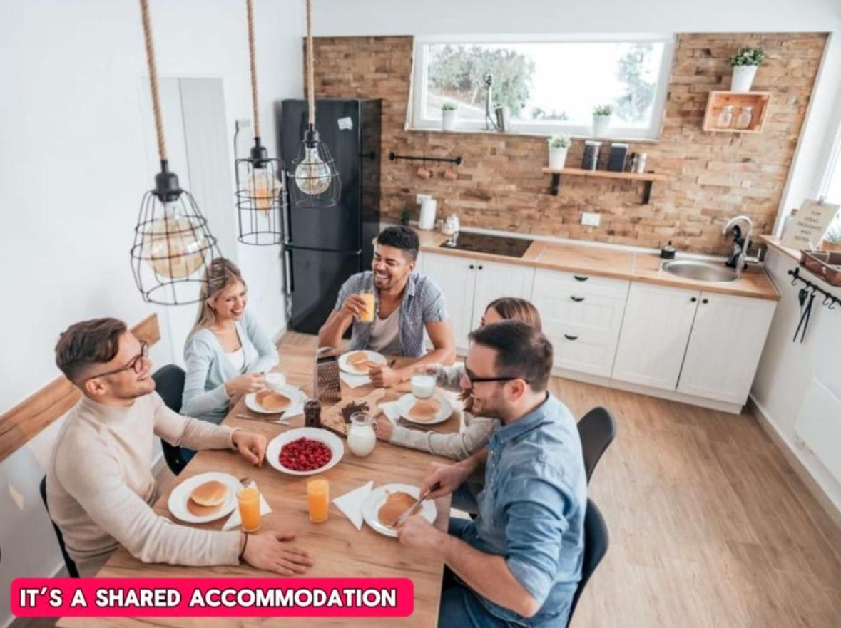 *Rg9Bc* For Your Most Relaxed & Cosy Stay + Free Parking + Free Fast Wifi * 利兹 外观 照片
